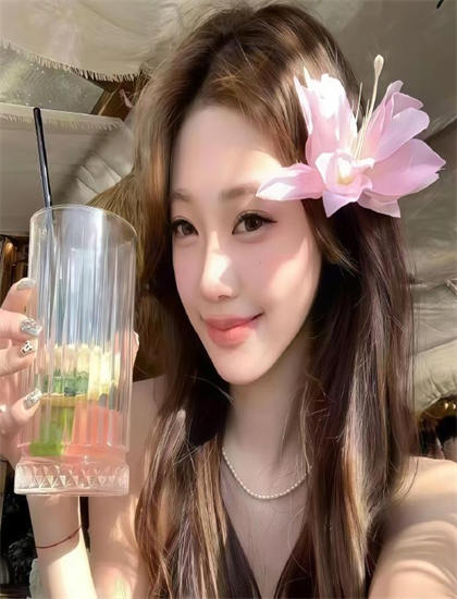 老婆出轨怎么查微信聊天记录_美女的诞生高清免费观看中文版_丁香花高清在线观看完整版